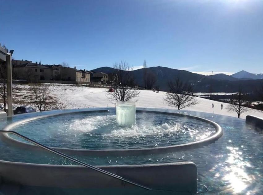 Chalet Pres Des Pistes Avec Vue Panoramique Les Angles  Dış mekan fotoğraf