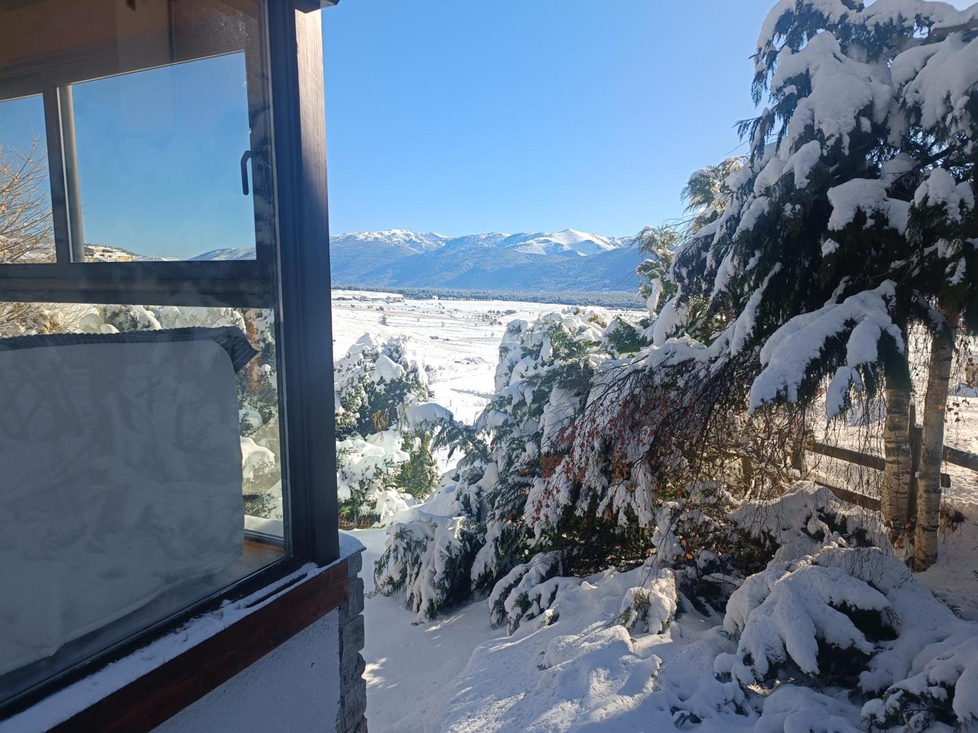 Chalet Pres Des Pistes Avec Vue Panoramique Les Angles  Dış mekan fotoğraf